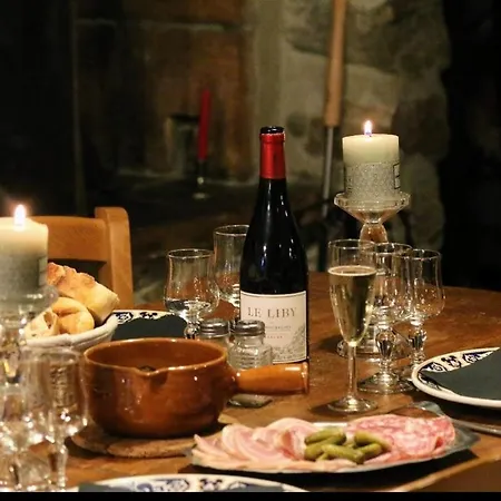 La Table D'elodie Oda ve Kahvaltı 3*