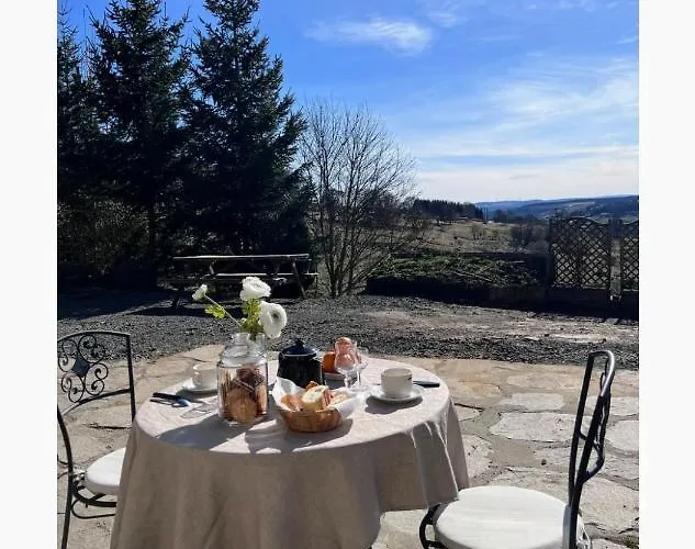 La Table D'elodie فندق مبيت وإفطار